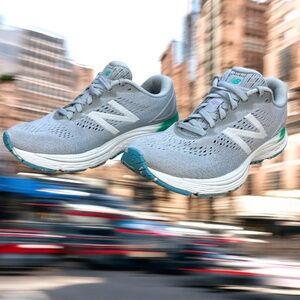 New Balance Fresh Foam 880v10 Women's Size 7 Blue Running Shoes W880 Athletic